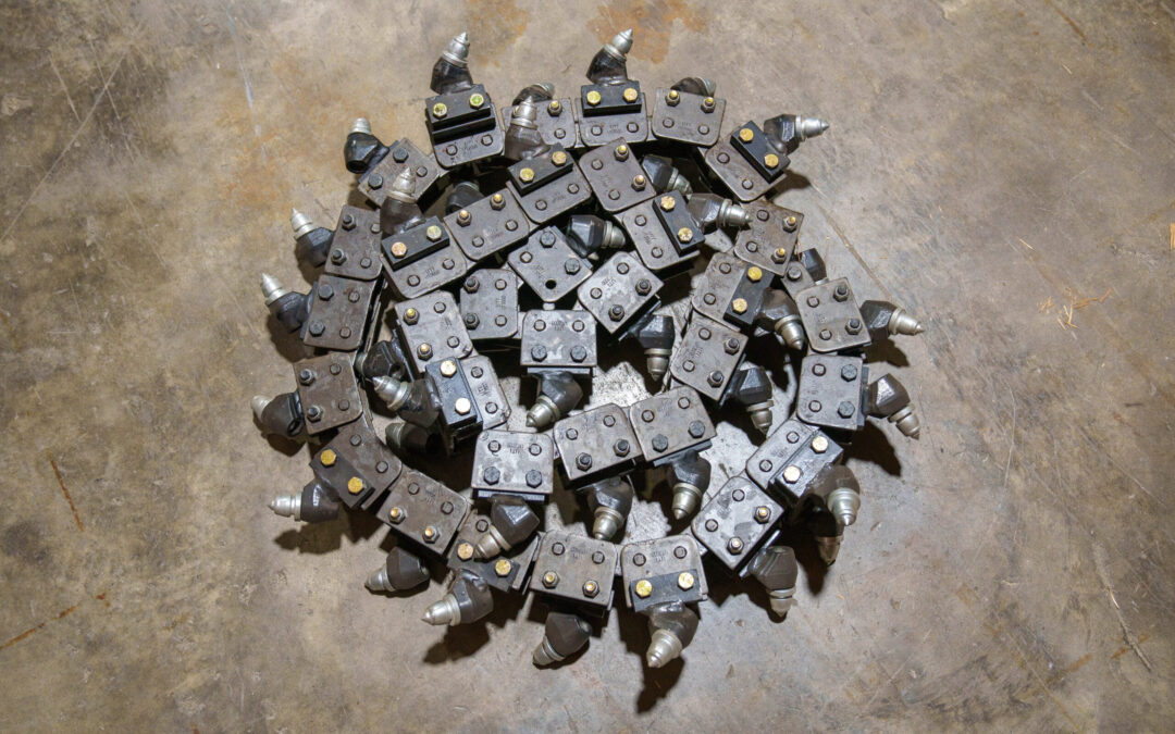 de＿ce＿chan Trencher Chain | CID